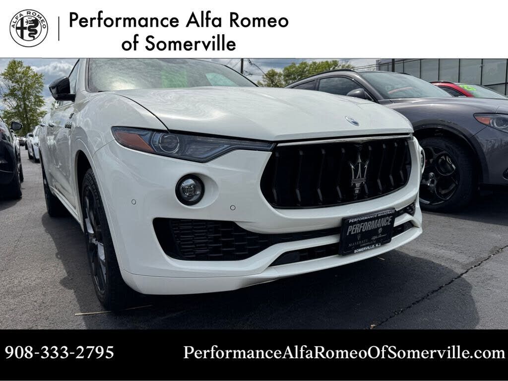 2024 MASERATI Levante