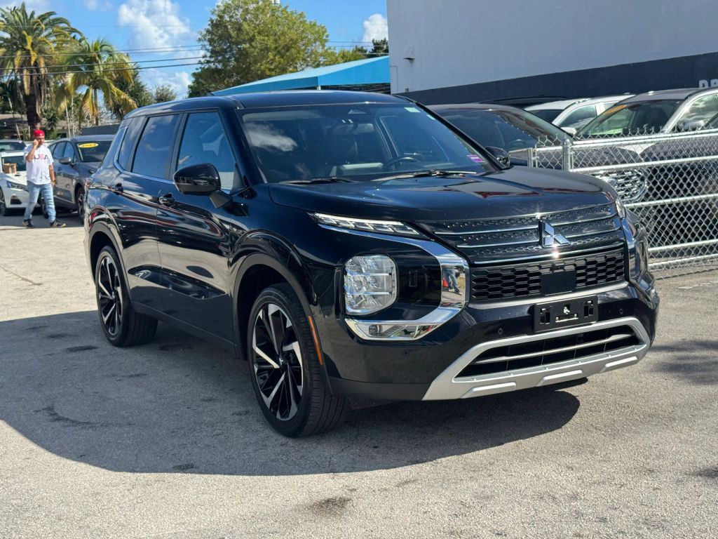 2024 MITSUBISHI Outlander