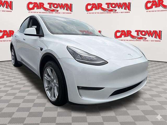 2021 TESLA Model Y