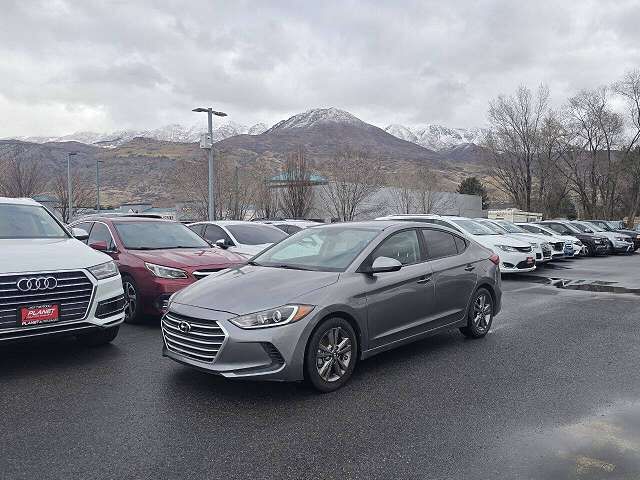 2018 HYUNDAI Elantra