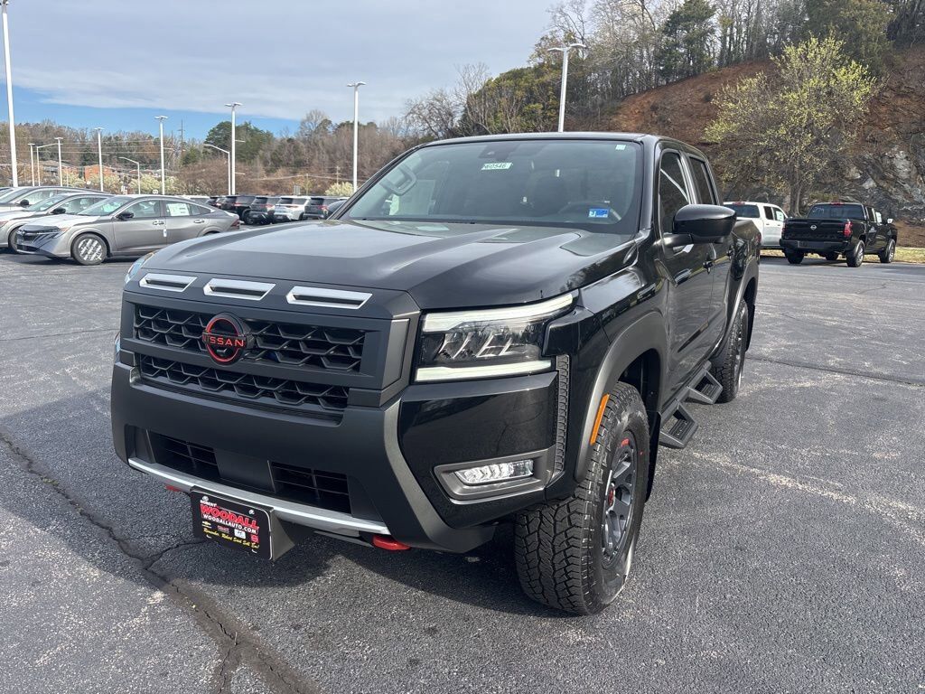 2026 NISSAN Frontier
