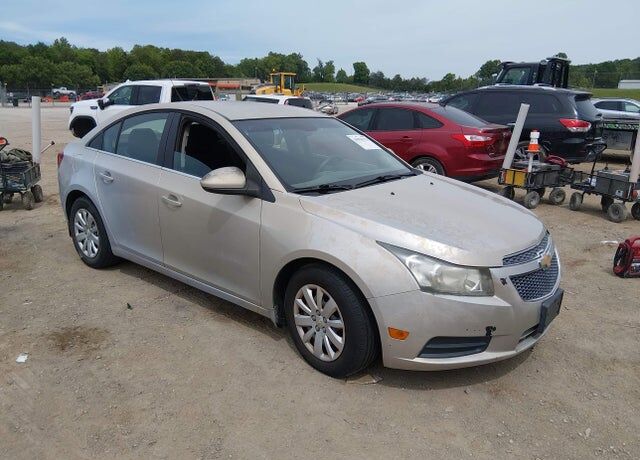2011 CHEVROLET Cruze