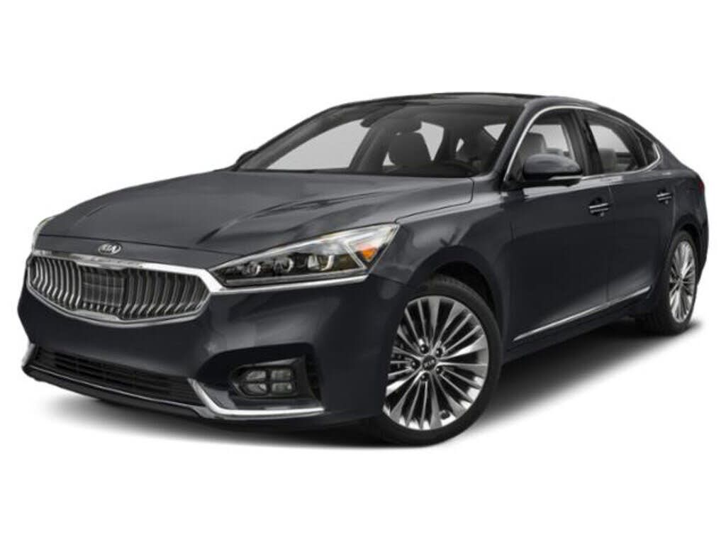 2018 KIA Cadenza