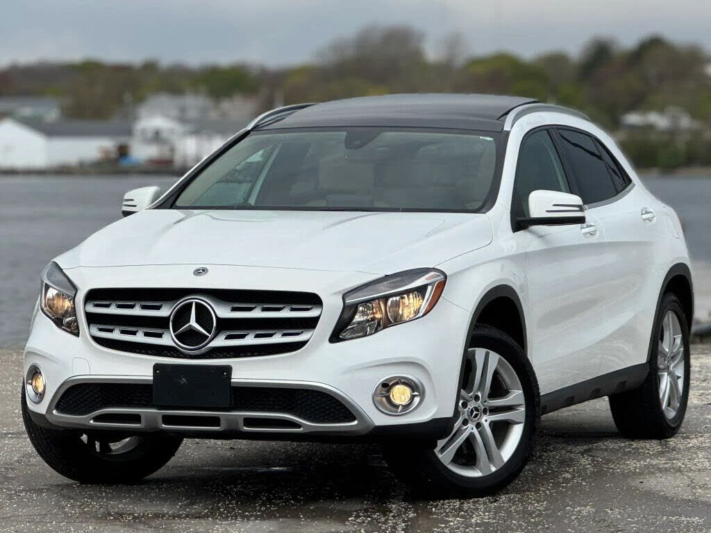 2019 MERCEDES-BENZ GLA-Class