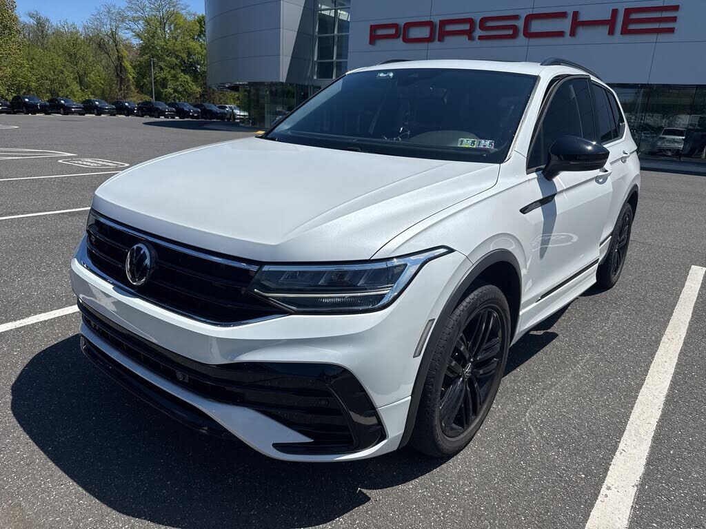 2022 VOLKSWAGEN Tiguan