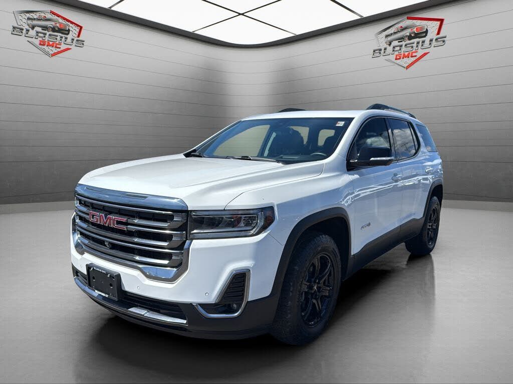 2023 GMC Acadia
