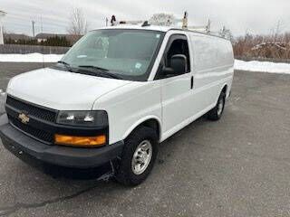 2020 CHEVROLET Express