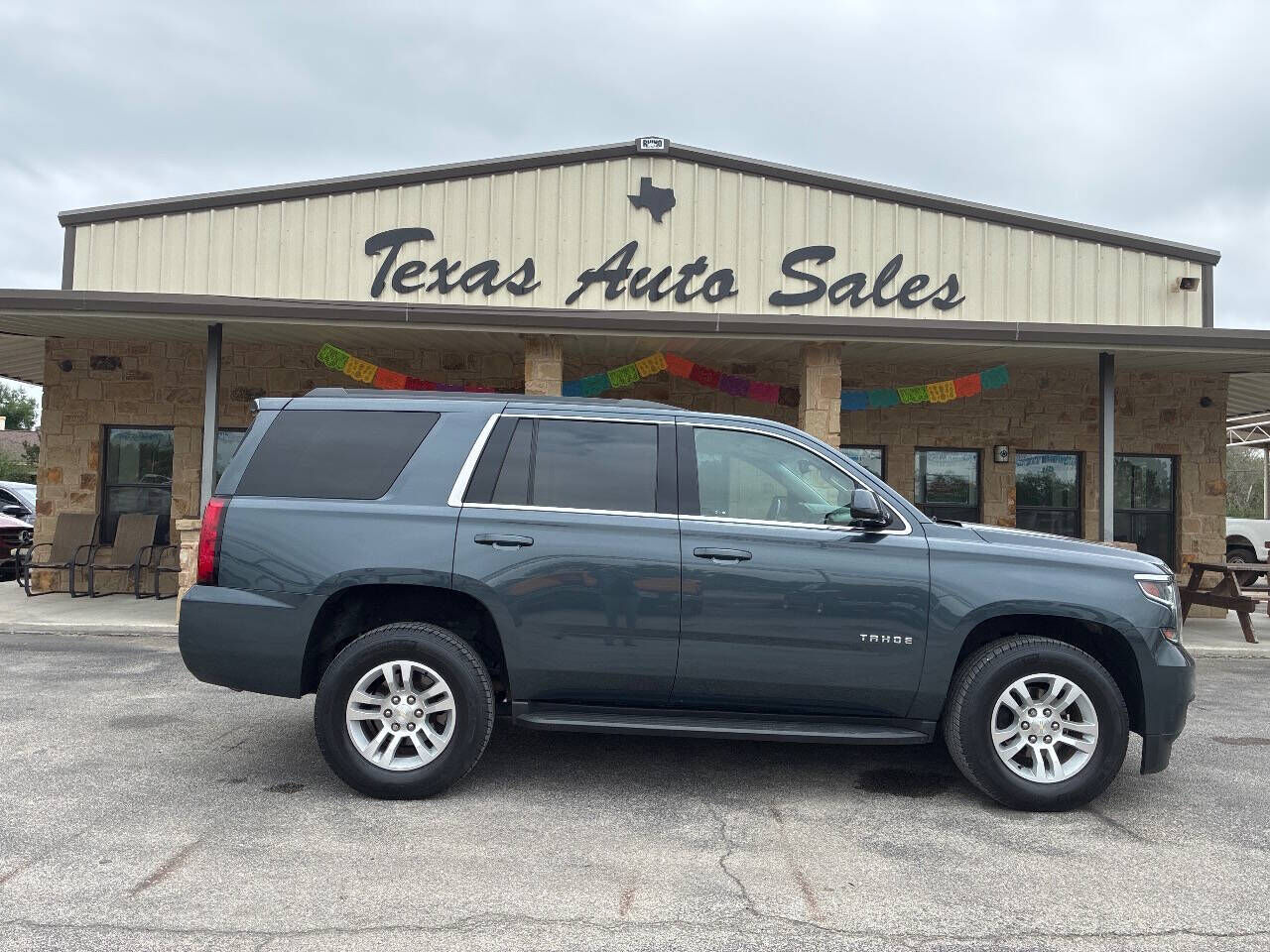 2020 CHEVROLET Tahoe