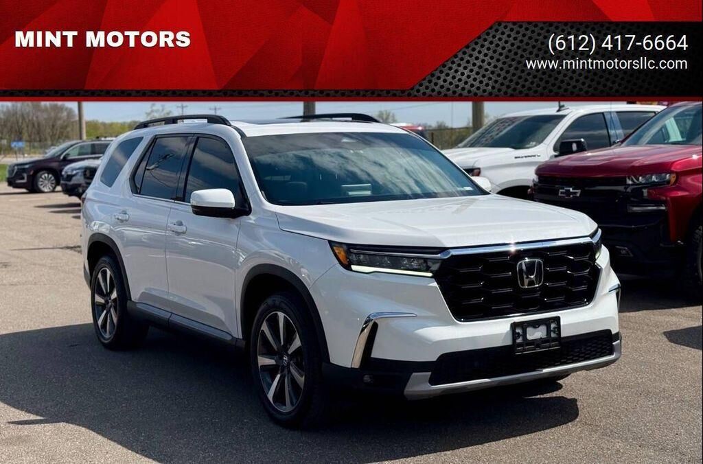 2023 HONDA Pilot