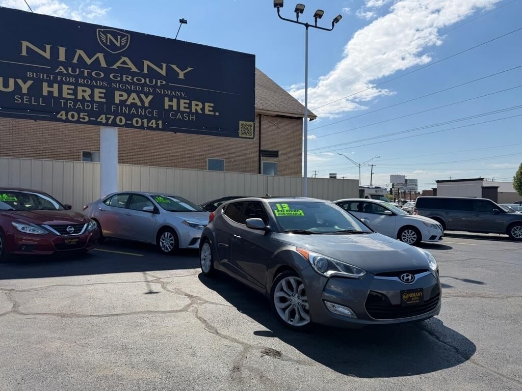2013 HYUNDAI Veloster