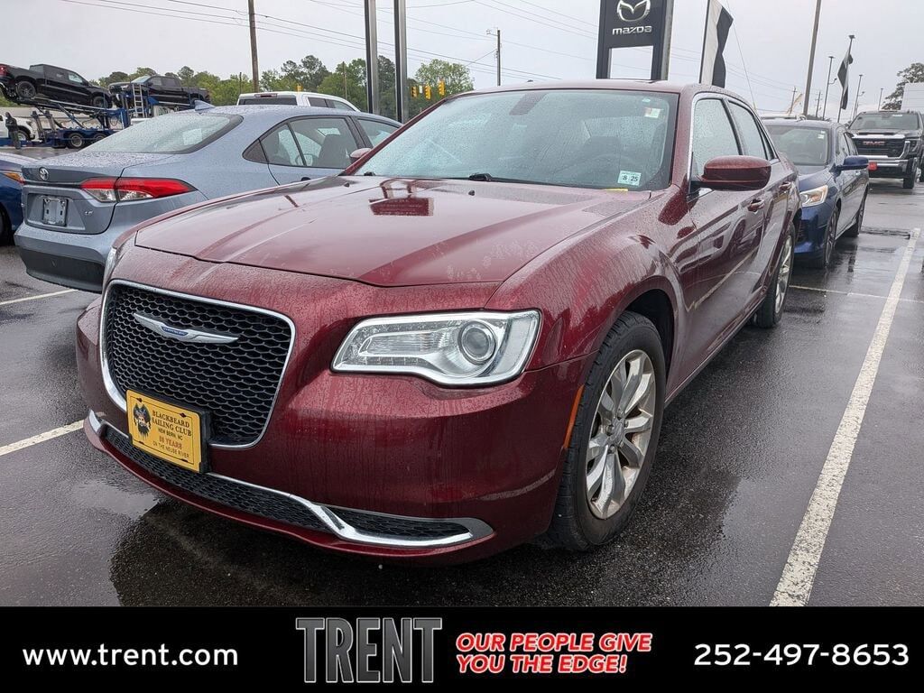 2020 CHRYSLER 300