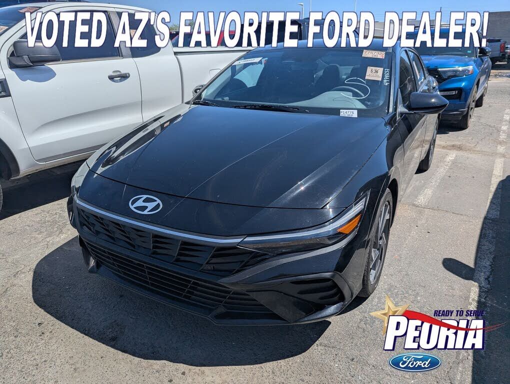 2025 HYUNDAI Elantra