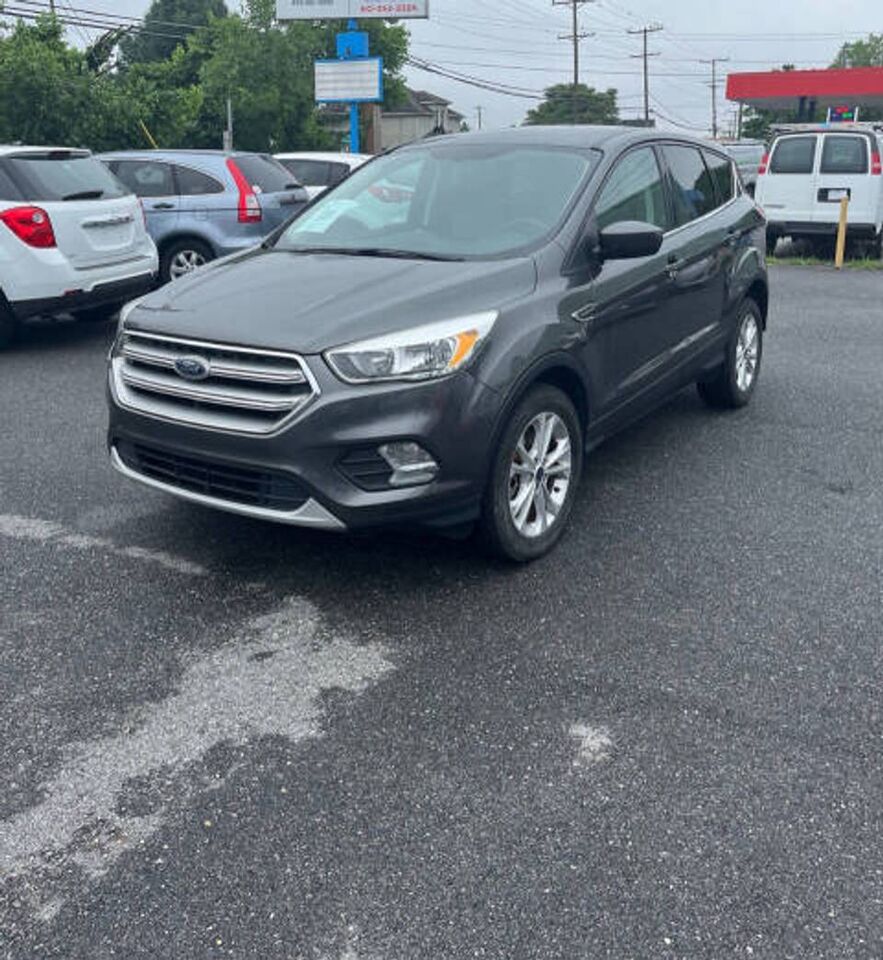 2017 FORD Escape
