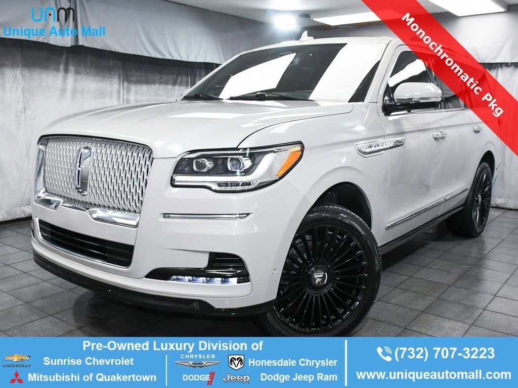 2023 LINCOLN Navigator