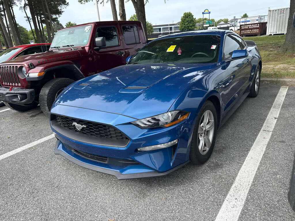 2022 FORD Mustang