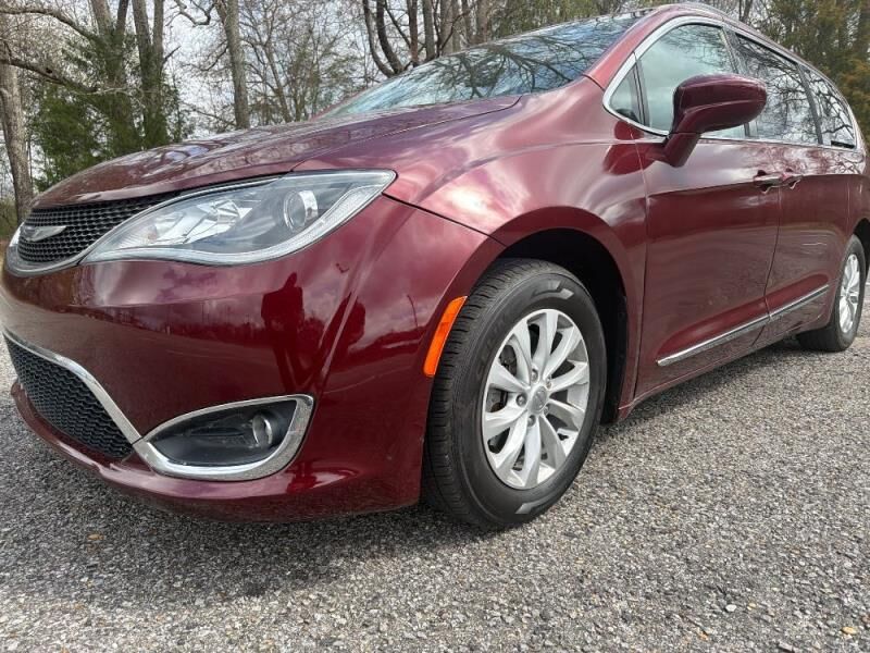 2017 CHRYSLER Pacifica