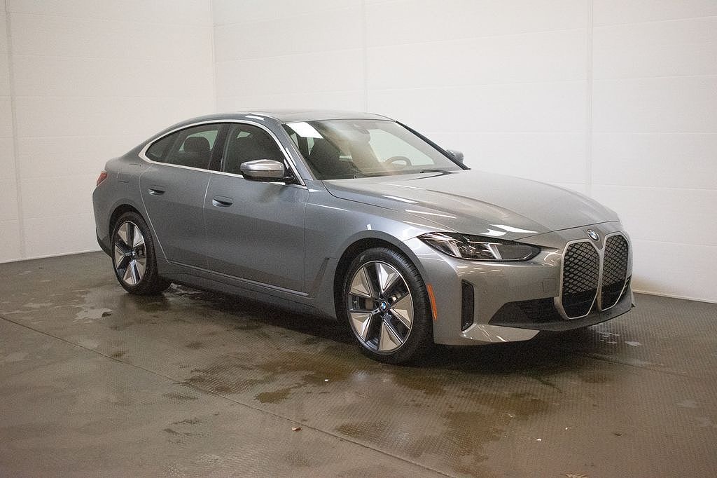 2026 BMW i4