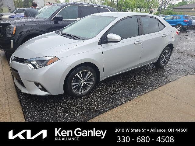 2016 TOYOTA Corolla
