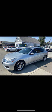 2009 INFINITI G37