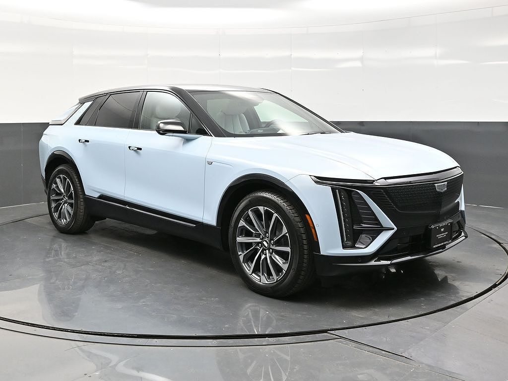 2026 CADILLAC Lyriq