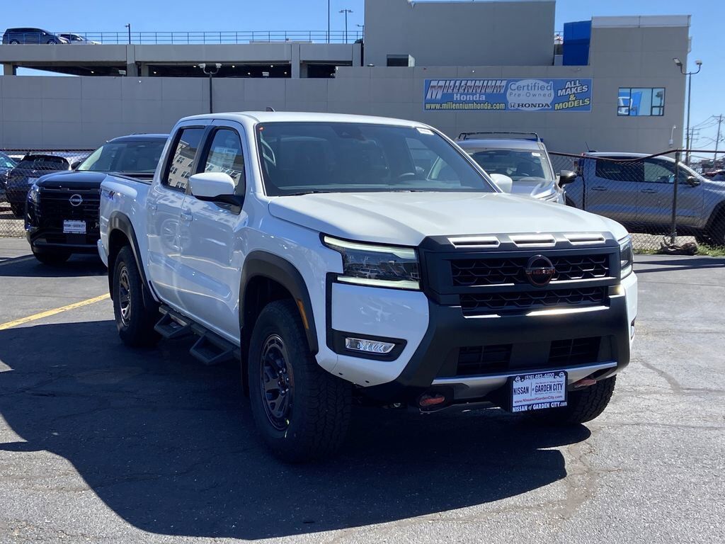 2026 NISSAN Frontier