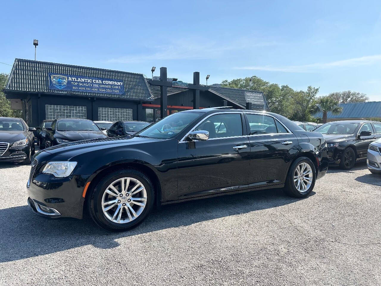2017 CHRYSLER 300