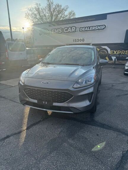 2021 FORD Escape