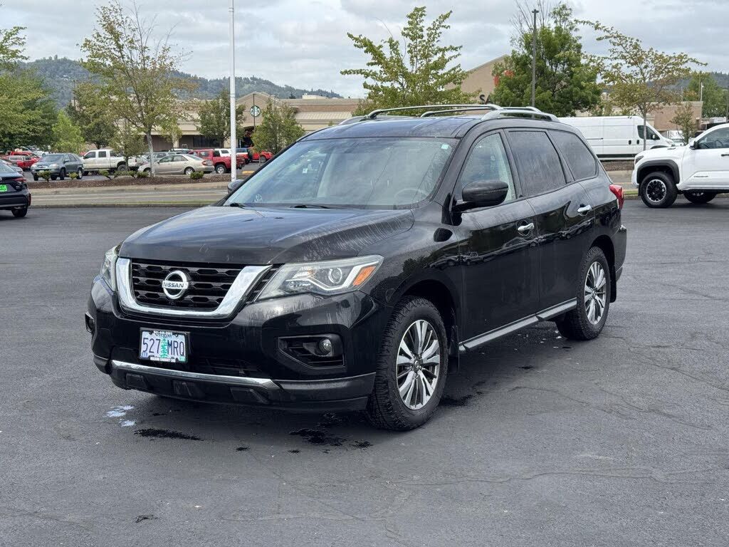 2018 NISSAN Pathfinder