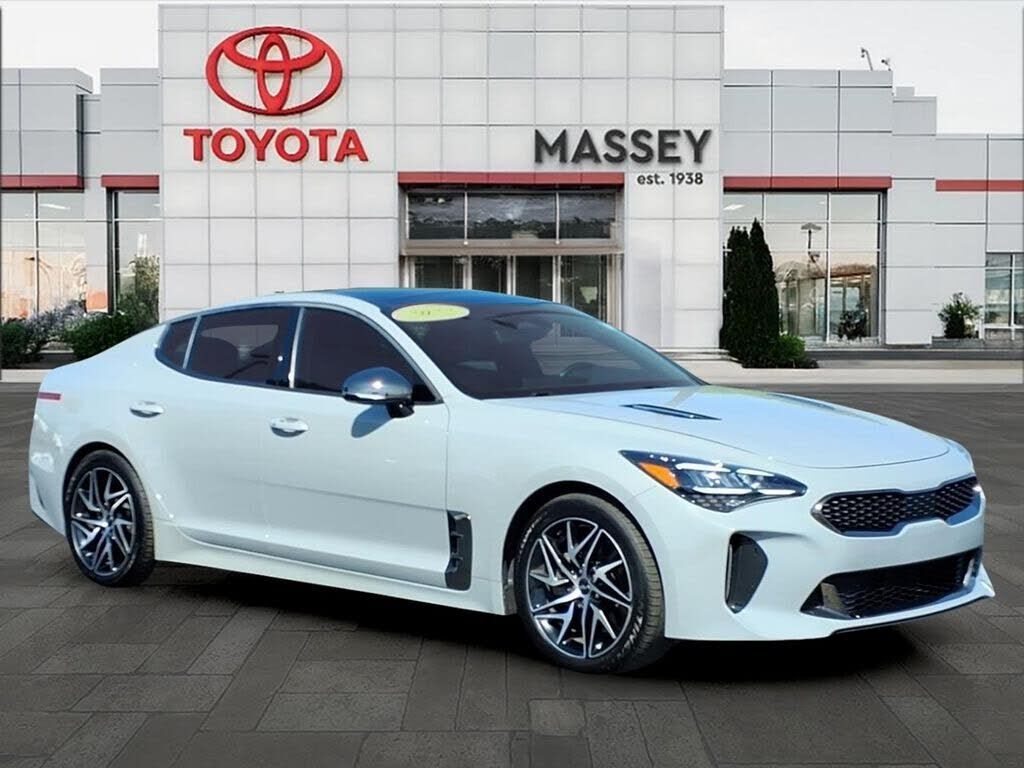 2023 KIA Stinger