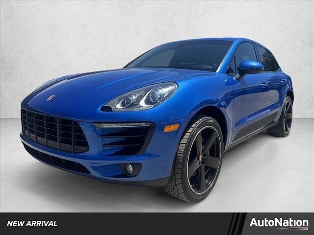 2016 PORSCHE Macan