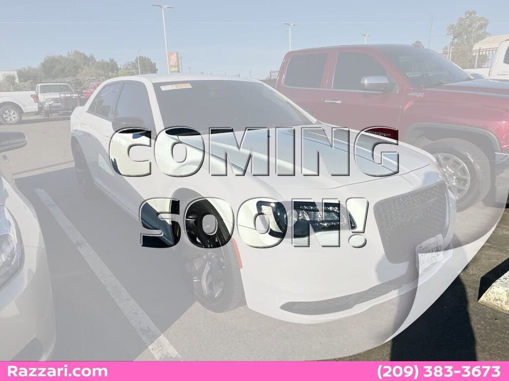 2022 CHRYSLER 300