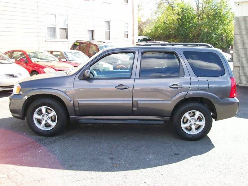 2005 MAZDA Tribute