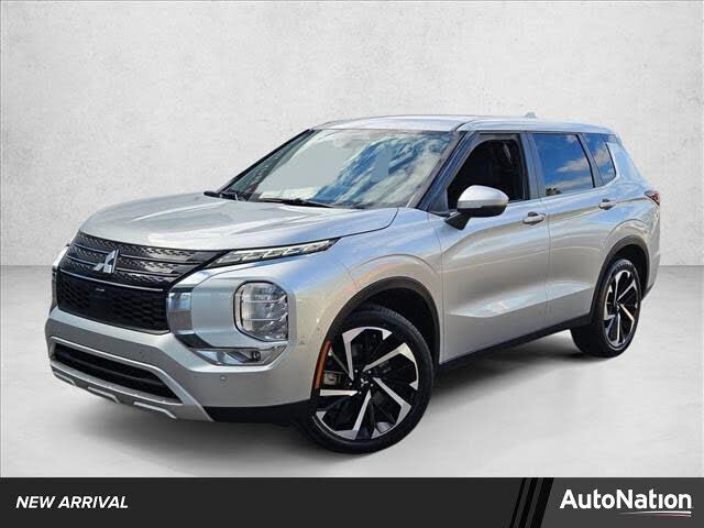 2024 MITSUBISHI Outlander