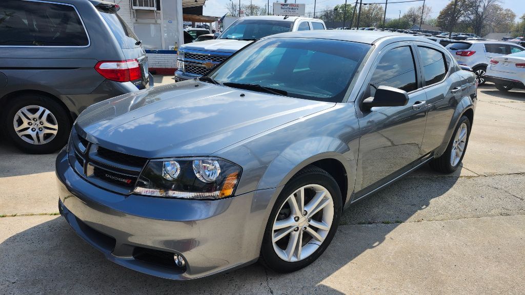 2013 DODGE Avenger