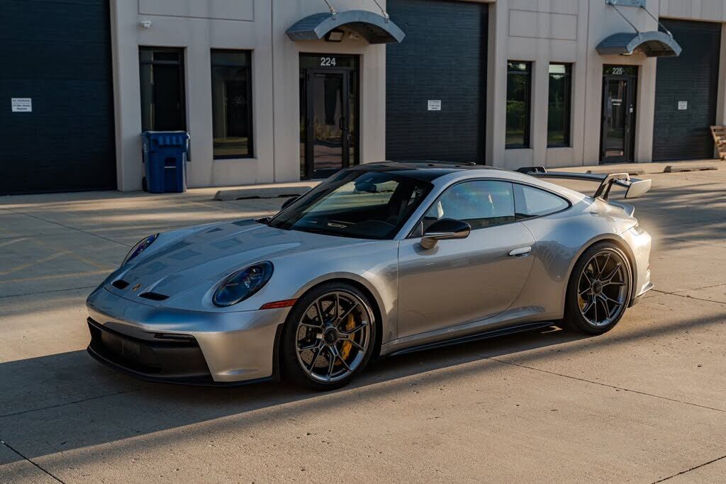 2022 PORSCHE 911