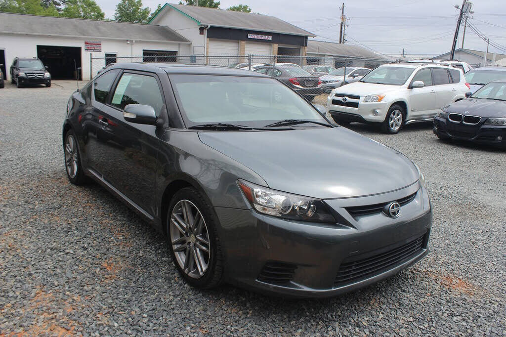 2011 TOYOTA SCION