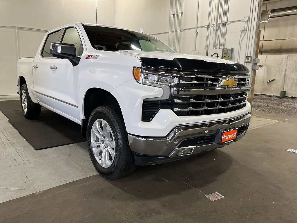 2025 CHEVROLET Silverado
