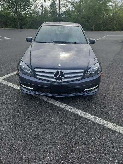 2011 MERCEDES-BENZ C-Class