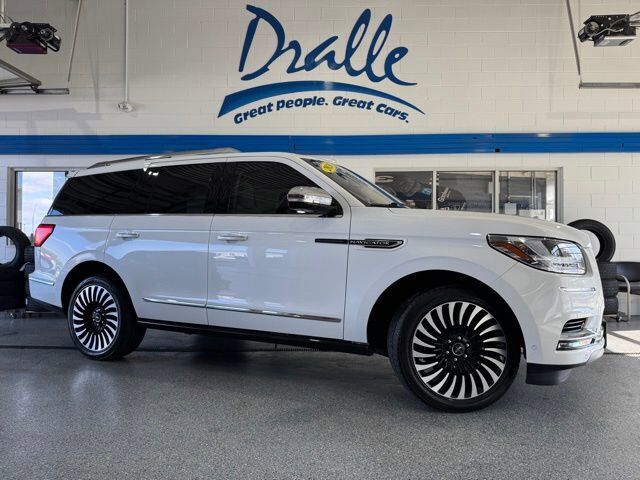 2020 LINCOLN Navigator