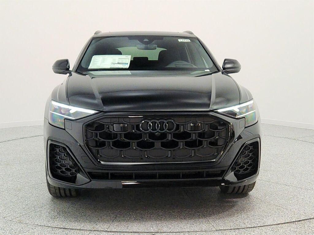 2026 Audi Q8