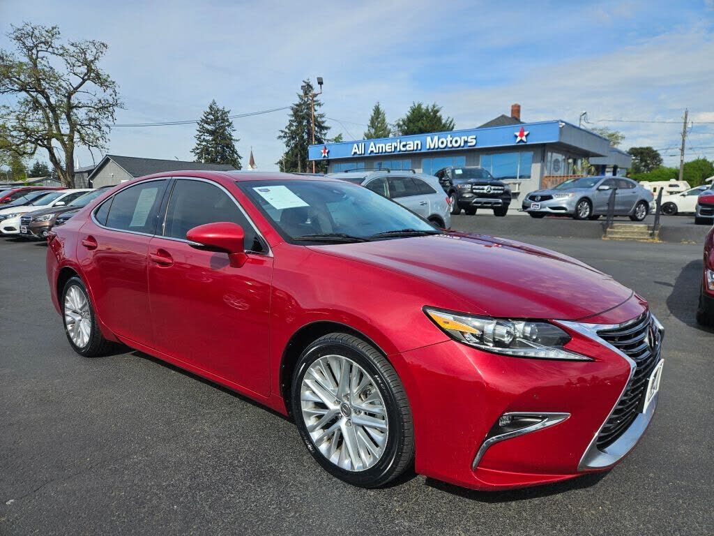 2016 LEXUS ES