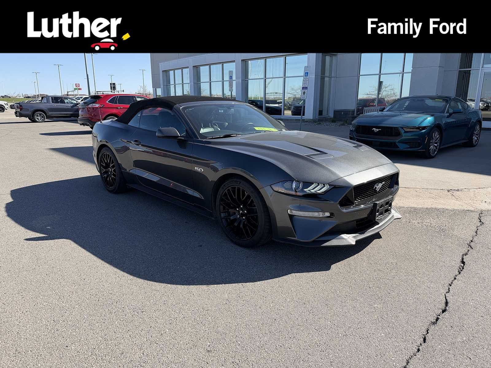 2019 FORD Mustang
