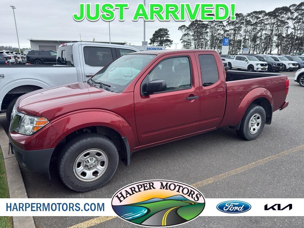 2017 NISSAN Frontier