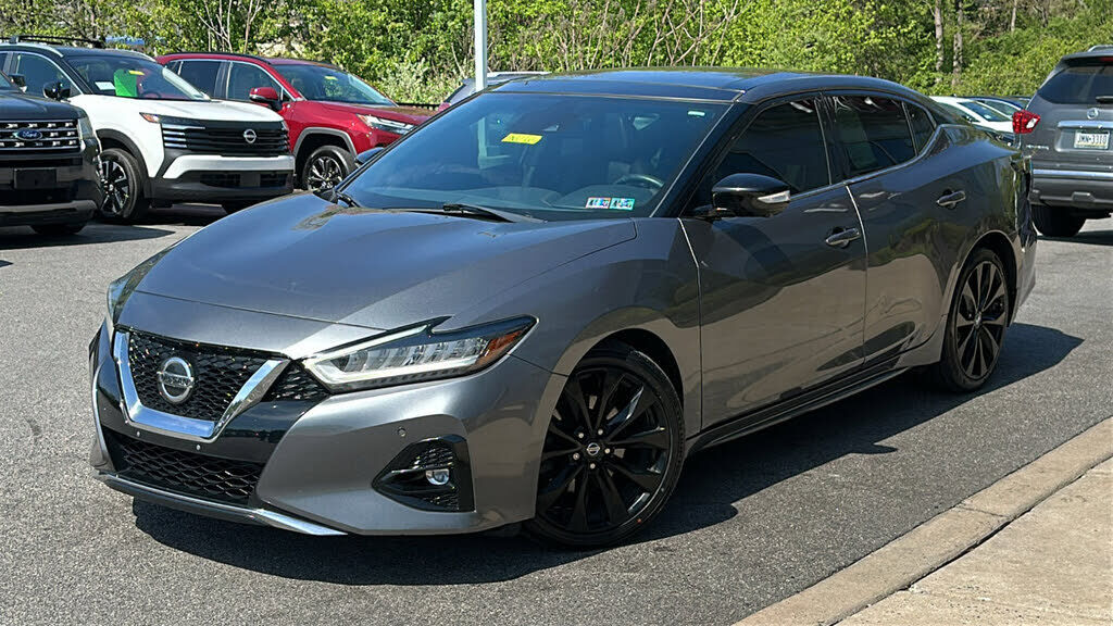 2019 NISSAN Maxima