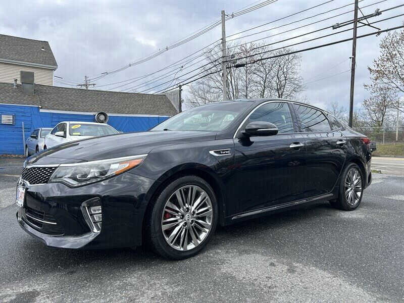 2018 KIA Optima