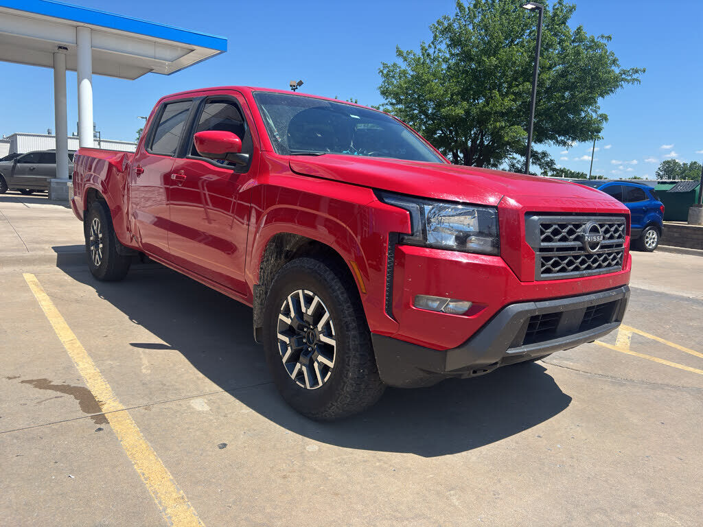 2022 NISSAN Frontier