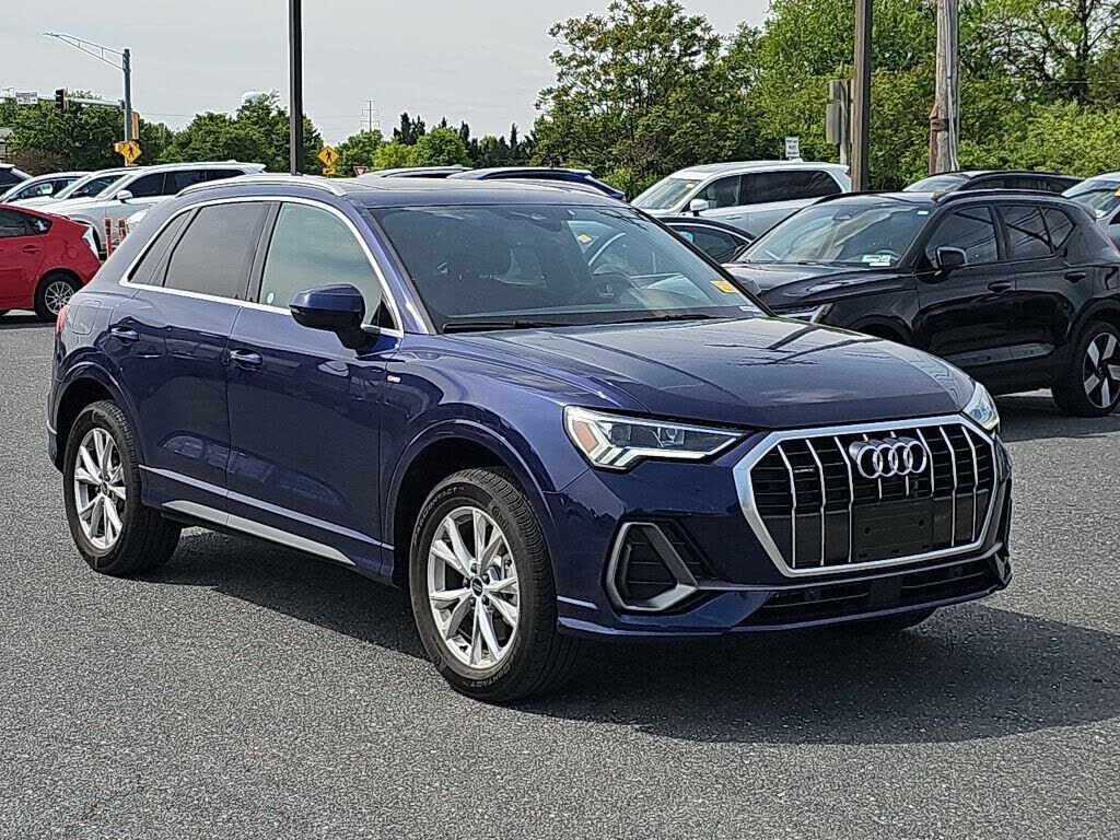 2025 AUDI Q3