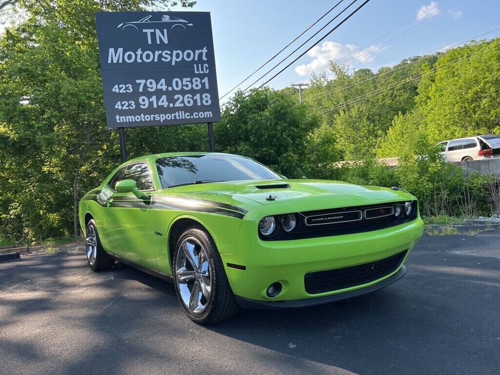 2015 DODGE Challenger