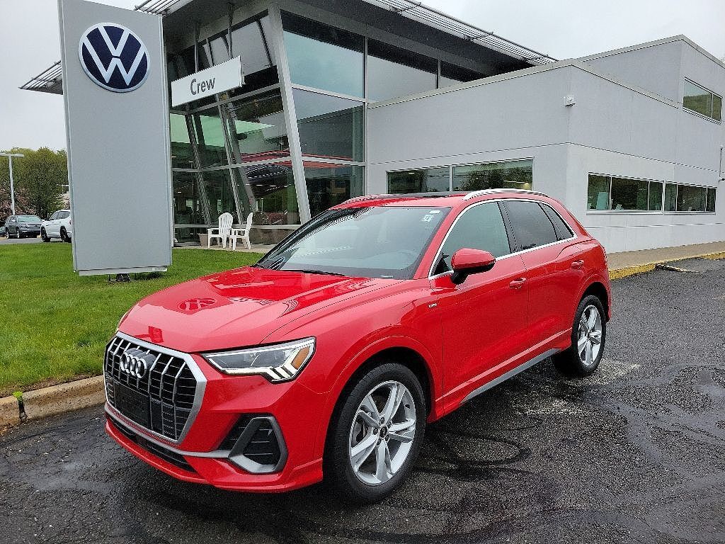 2023 AUDI Q3