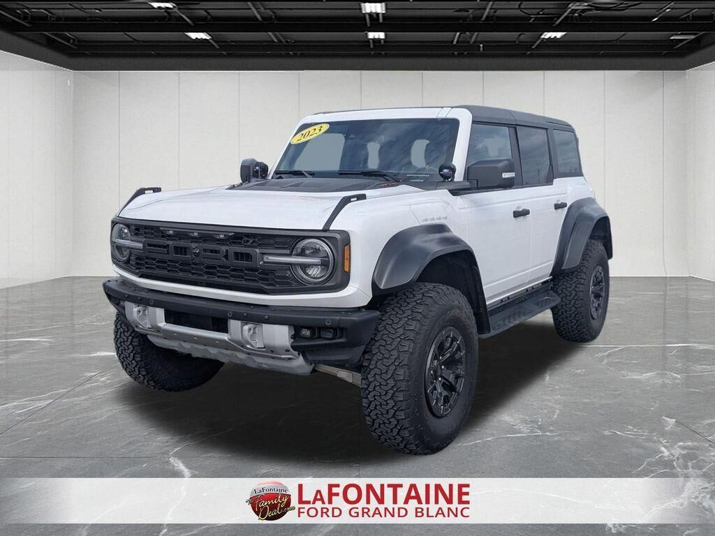 2023 FORD Bronco